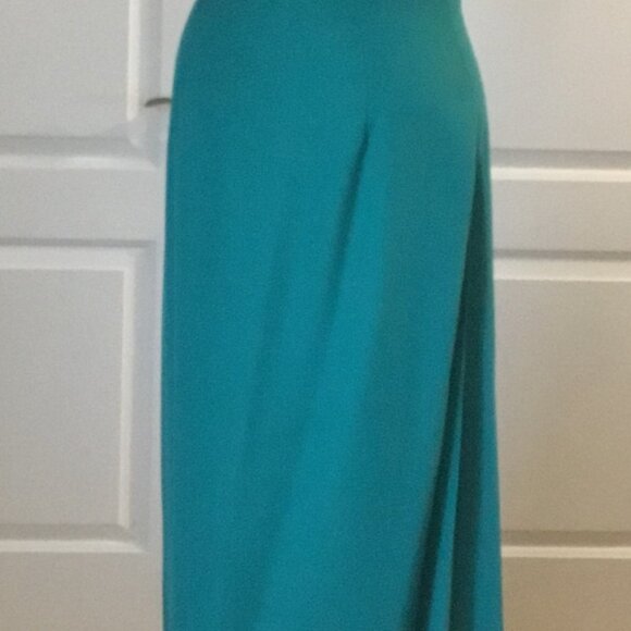 Nancy Neil Women's Teal Gown: Size 8 - Picture 4 of 16